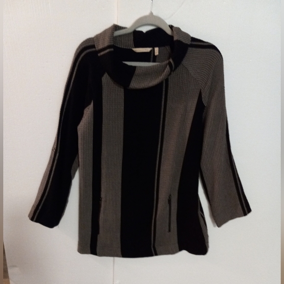 Soft Surroundings Woman Blouse Top Size S Style 2ET05 - Picture 7 of 10